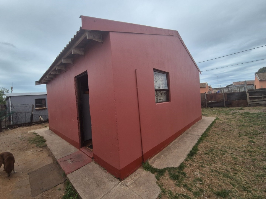 2 Bedroom Property for Sale in Soweto On Sea Eastern Cape